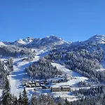 Spitzegel Хермагор