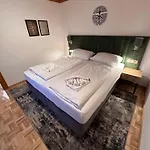 Spitzegel Апартаменты Хермагор