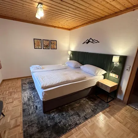 Apartment Spitzegel